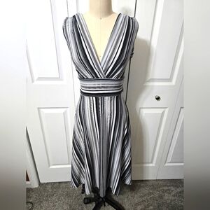 Maurices Black & Gray Striped Belted Dress, Size XS, Deep V Neck, EUC